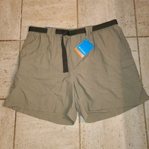 NWT 🏷 - Columbia OmniShade Performance Shorts